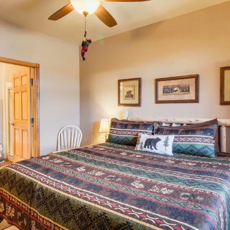 Black Bear Lodge - 5 minutes to Fool Hollow Lake and Golf Courses