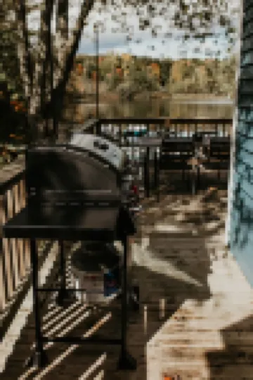 Lake Forest Cottage - Dog Friendly w/ Hot Tub, Firepit and Kayaks