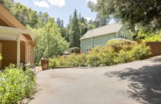 Private Master Bed/Bath with Separate Entrance and Porch.