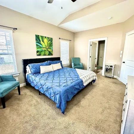 Ecu Pirate Country Getaway! First-Floor Master, Extra Room, and Separate Office!