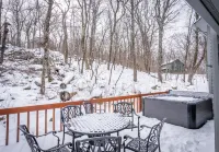 4Min to Ski: Hot Tub Dogs OK PacMan Foosball Grill
