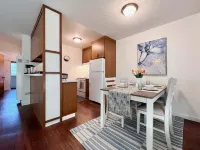 Cozy and quiet 2B/1b in Downtown Hotels in Lafayette