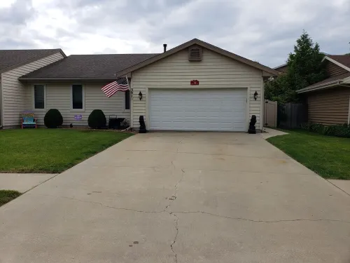 Comfortable home away from home. Close to ONU and all grocery and restaurants.