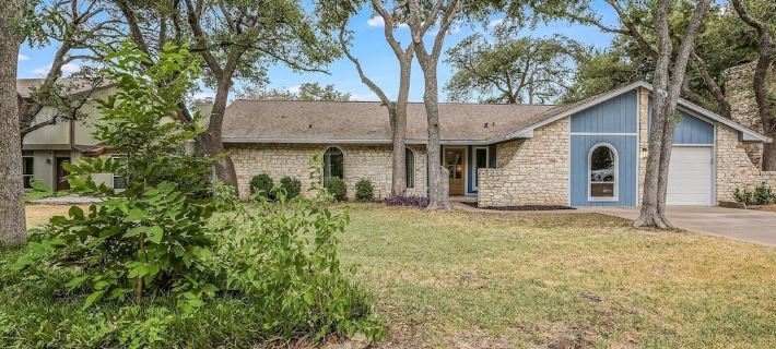 Modern, Family Friendly Home Hotels in Williamson County