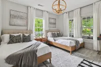 Midtown Cottage - 4 Beds - Pets