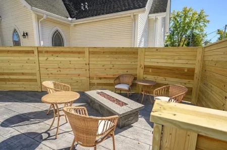 4 bedroom home downtown Nashville. Hot tub, large patio, fire pit, and game room