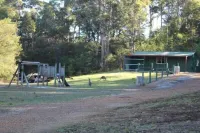 Cabins Nestled in 170 Acres of old Growth Forest Near the Valley of the Giants Hotels in Walpole