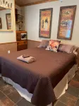 Kara Creek Ranch - 2 bed cabin Hotel dekat Devils Tower National Monument