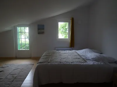 House in village Arceau ILE D'OLERON 3 persons max, no animals Hotels near Île d'Oléron