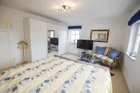 Apartment penthouse (app. 11) 1. Row on the beach and ocean house Atlantic