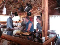 Cedar Cabin located on a working Buffalo Farm near the Buffalo National River - Hytter