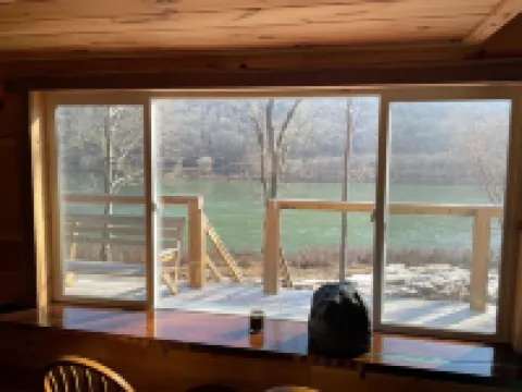 River front Cottage 克林頓縣酒店