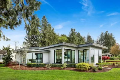 LAKE FRONT DREAM RETREAT PROPERTY Hotels near Nexus Blaine Enrollment Center