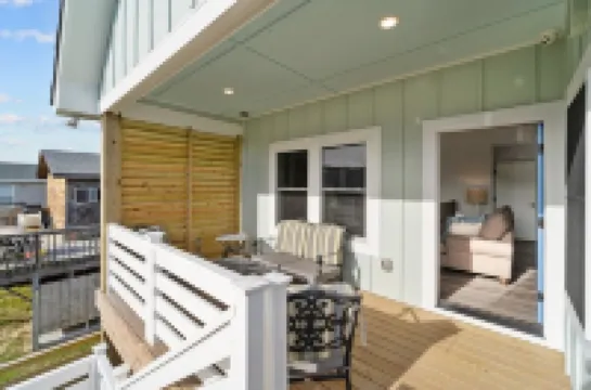 Close to Beach-"The Salty Soul",Bring Your Flip Flops Beach Cottage, Circa 2022