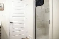 Mr. Willie's Coastal Retreat - the perfect location in downtown Ocean Springs!