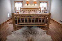 Enjoy a Secluded Amish-Built Cabin with Pond & Firepit on 6 Private Acres