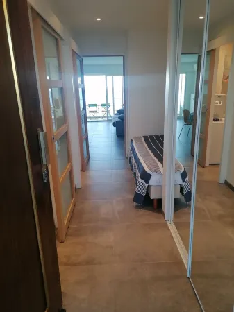 Juan les Pins Apartment sea view Отели рядом с достопримечательностью «Port Vauban»