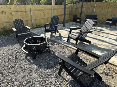 Hot Tub • Downtown Mena 3Br Family Home