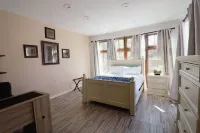 Tropical Paradise in Garden Lakes! 블레스드 새크라멘트 카톨릭 처치 주변 호텔