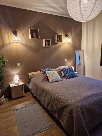 Appartement 4 Personnes Отели рядом с достопримечательностью «Musee Requien»