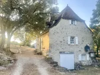 Magnifique Propriété sur un Terrain de 55 Ares, Piscine, 5 Chambres Hôtels à proximité de : Maison du 15e siècle