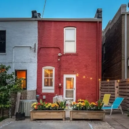 Historic Rowhome in Downtown-Little Italy