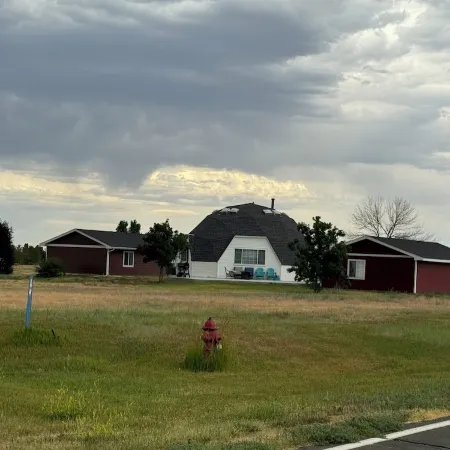 THUNDERDOME (awesome Dome House) Unique home with Beautiful views/Comfy and Cozy