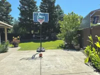 Travelers Dream! Large Home, Huge Yard, Style & Comfort