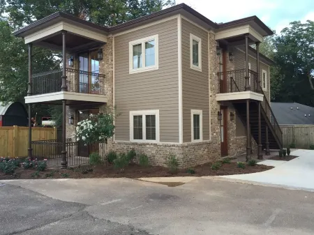 Great Condo on North Lamar Blvd near The Square and Ole Miss Отели рядом с достопримечательностью «Парк Ламар»