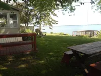 Pet Friendly Lake Front Getaway On Lake Champlain, Plattsburgh NY