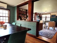 PERFECT RETREAT Privacy & Relaxing, Hot Tub, WiFi, 2 Fireplaces, Outdoor Kitchen