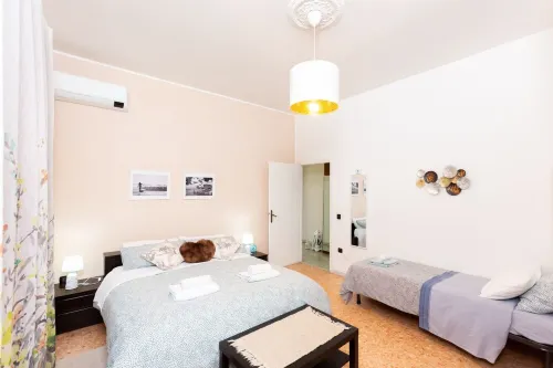 Entire apartment near airport and sea
