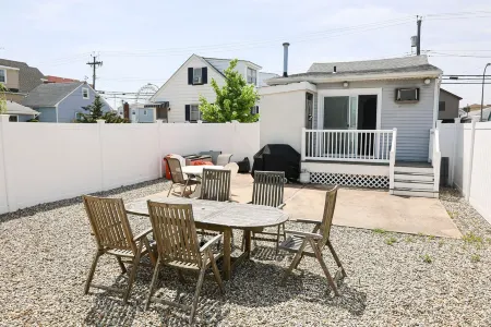 Steps to the Beach and the Boards!