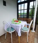 Vacation apartment Maar-Idyll, quiet, modern vacation apartment with freedom of movement Hotel a Schalkenmehren