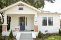 The Vincent B - on Government St! Walk to Restaurants, Bars & Shopping!