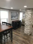 Newly Renovated Condo- 15 minutes from Sunday River (Pet-Friendly