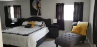 Large house Jacuzzi Tub in Master bedroom
