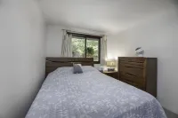 Idyllic Wisconsin Lake Front Cabin on Fabulous Cisco Chain