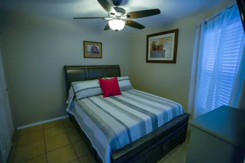 TX Canyon Lake Condo w Great View, Pool, Boat & Trailer Parking