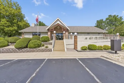 2 bedroom, 2 bath ground floor condo with indoor pool minutes from Branson strip - Boutique