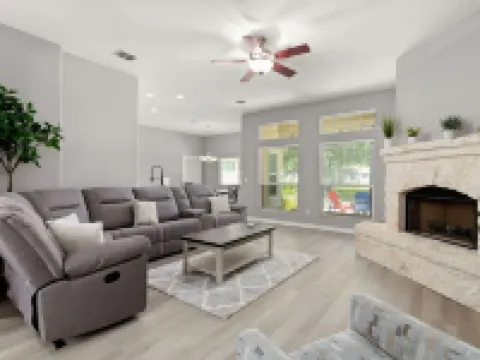 Charming 4 Bedroom House near Lake McQueeney Hotéis em McQueeney