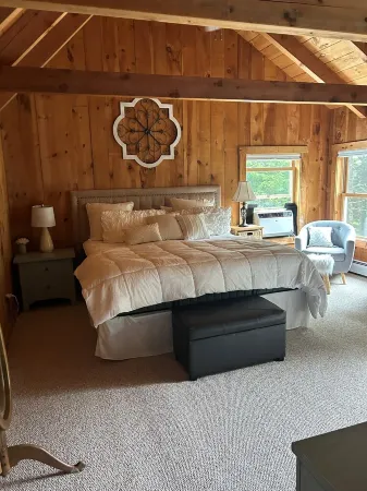 Outdoor Enthusiasts Paradise in Beautiful Vermont!