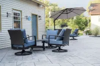 Secluded 5 acre getaway heated inground pool 6 person hot tub