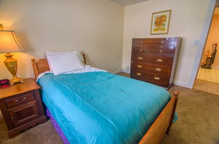 Easy access to VAST snowmobile trail system and local mountain bike trails