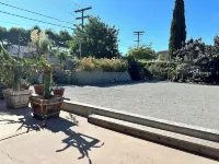 Charming studio in delightful La Mesa with WiFi, AC and Deck Hotels in Mid-City