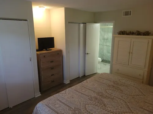 Comfy Island House Villa - Just a Walk to the Beach & Coligny