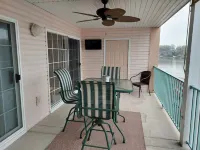 Spectacular Lake Views in Sunrise Beach