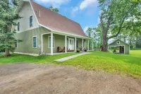 Gorgeous large home in a quiet area. 3 miles from Cooperstown & 7  from the Park