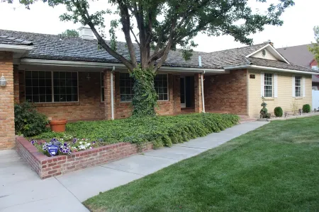 Indoor Pool , Hot Tub, Game Room & Gym