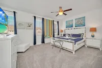 Private heated pool, resort and amenities, very close to Disneyworld